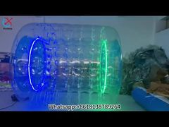Bekijk de fabriek LED-licht PVC-rolbuis Roller Ball Game Opblaasbare Body Zorb Ball-demo