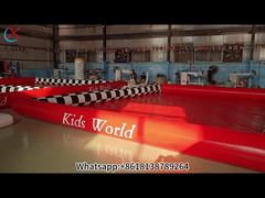 Ontdek waarom u kiest voor een commercieel opblaasbaar zwembad. Rood opblaasbaar bouble-zwembad voor buiten