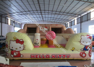 Hello Kitty Inflatable Jump House Double die 5 X 4,5 X 2.4m stikken voor Pretpark
