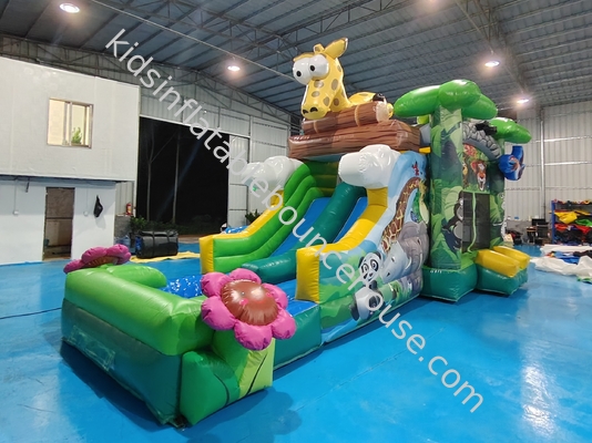 Buitenbulthuis met glijbaan Jungle Animals opblaasbaar Bultkasteel met glijbaan Combo Dubbele glijbaan Te huur