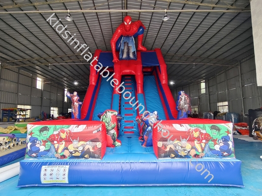 Commerciële opblaasbare dubbele glijbanen Spider-Man opblaasbare droge glijbanen Kasteel voor kinderen en volwassenen te koop