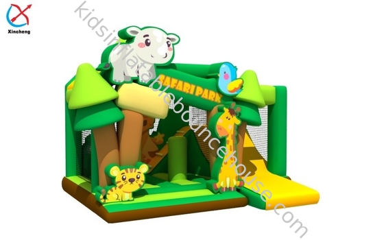 Commercieel opblaasbaar springhuis met glijbanen opblaasbaar safaripark combo