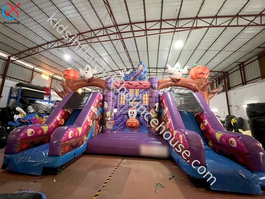 Commerciële opblaasbare Fun City Halloween pompoenen Paarse opblaasbare kasteel